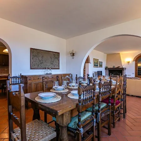 Il Casale Di Radda Tatil Evi Villa (Siena)
